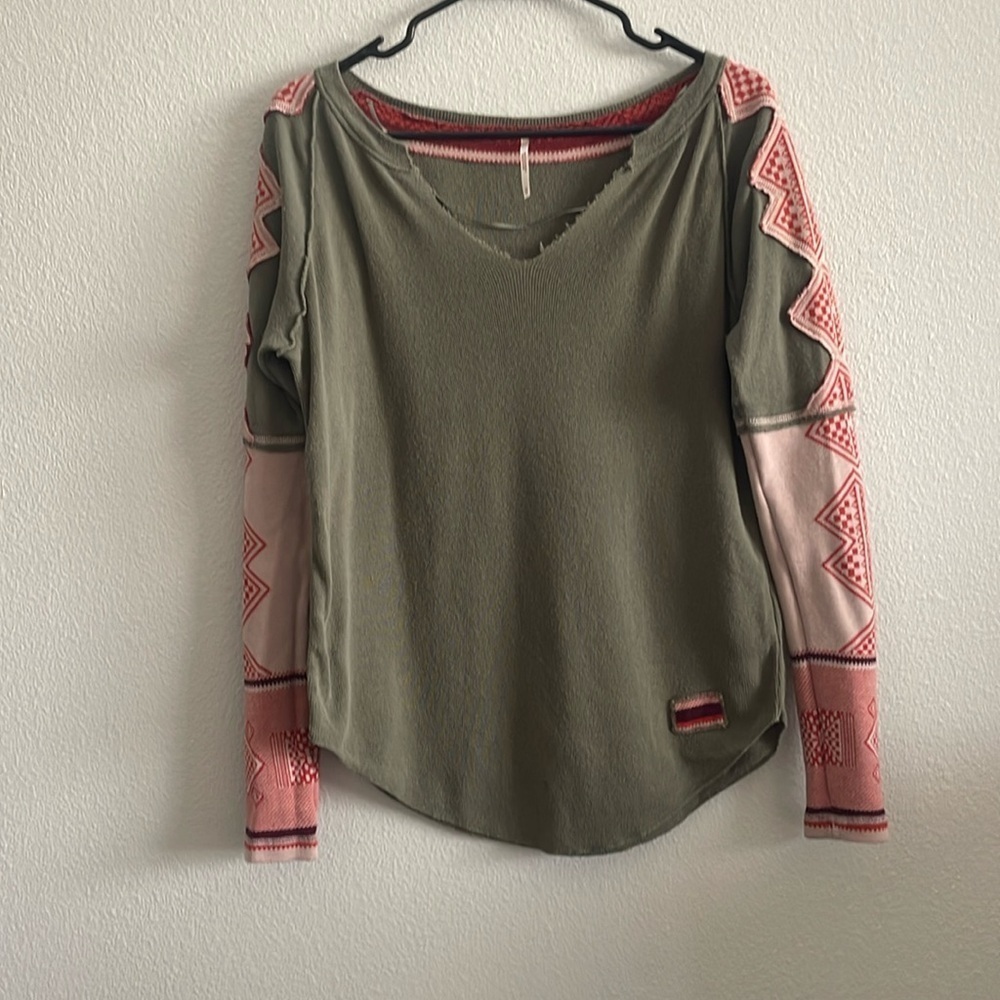 Free People Boho Long-Sleeve Top Green Color With Patterned Sleeves Size S